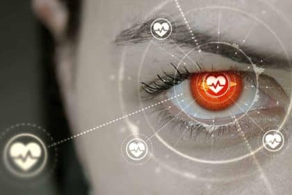 Stanford Üniversitesi'ndeki araştırmacılar, göz sıvısını analiz ederek hastalıkları belirleyebilen bir yapay zekâ teknolojisi geliştirdiler.