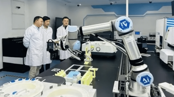 Yapay Zeka Destekli Robotik Kimyager Mars’ta Oksijen Üretecek